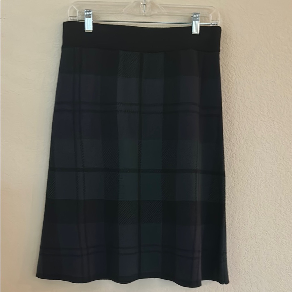 Ann Taylor Black A-Line Knee-Length Skirt